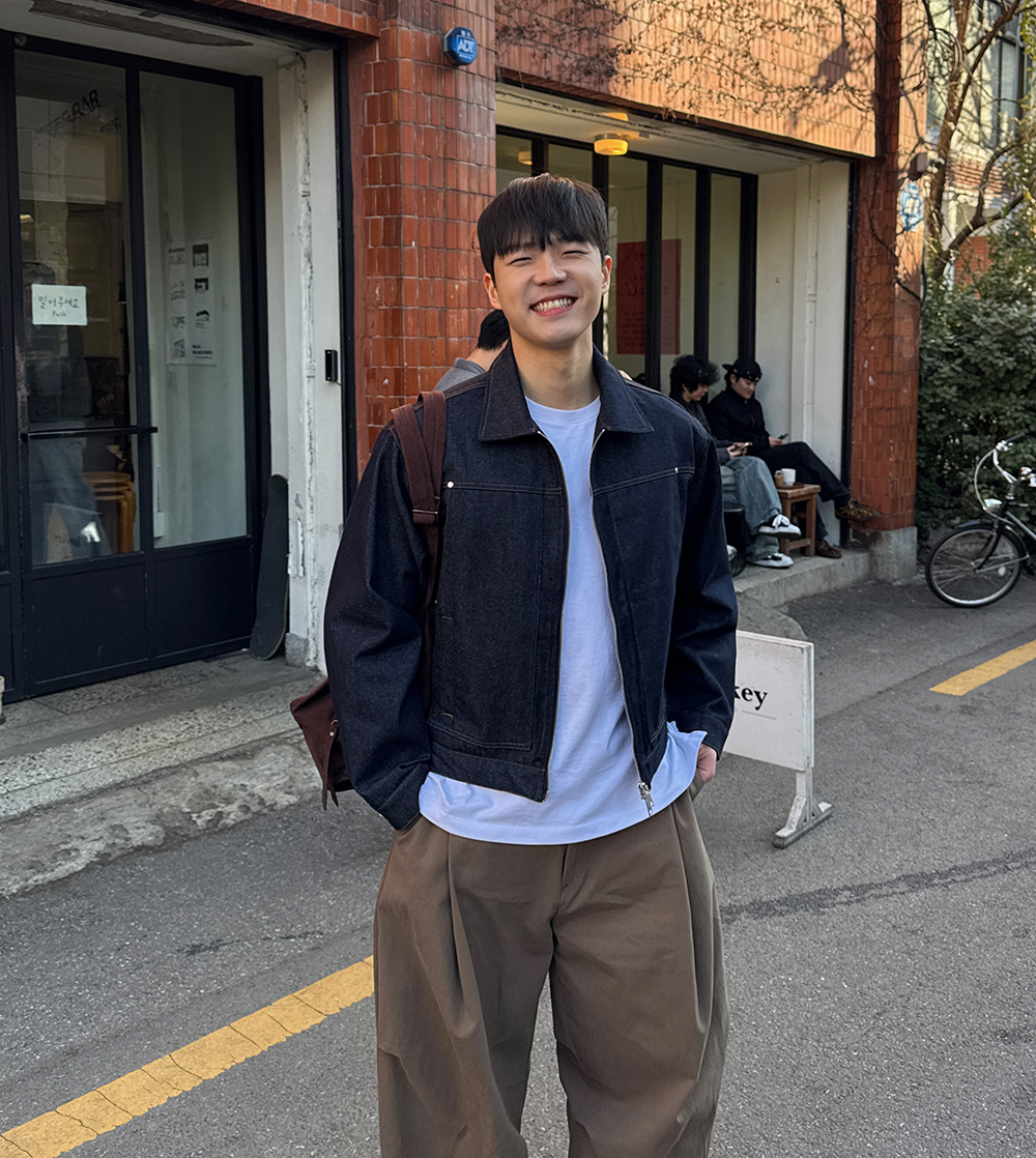 악세사리 모델 착용 이미지-S22L64