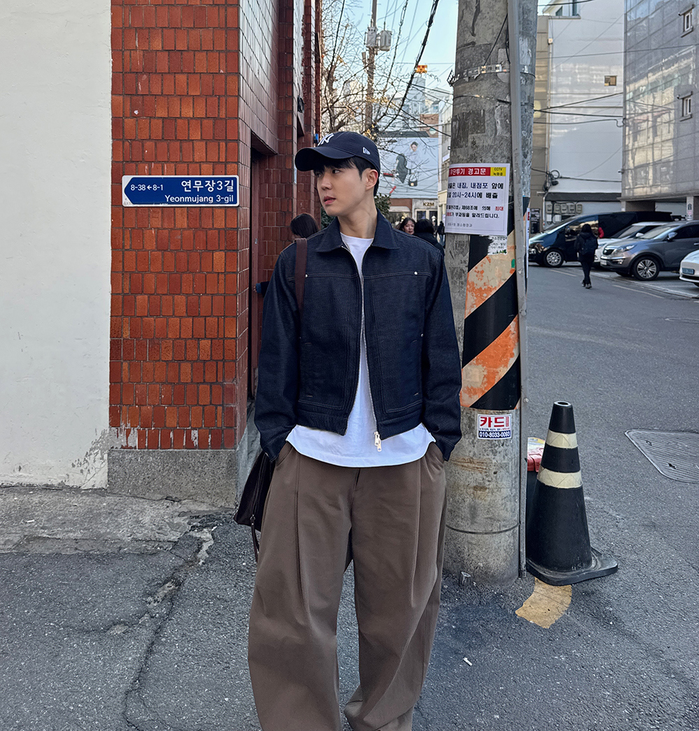 악세사리 모델 착용 이미지-S22L67