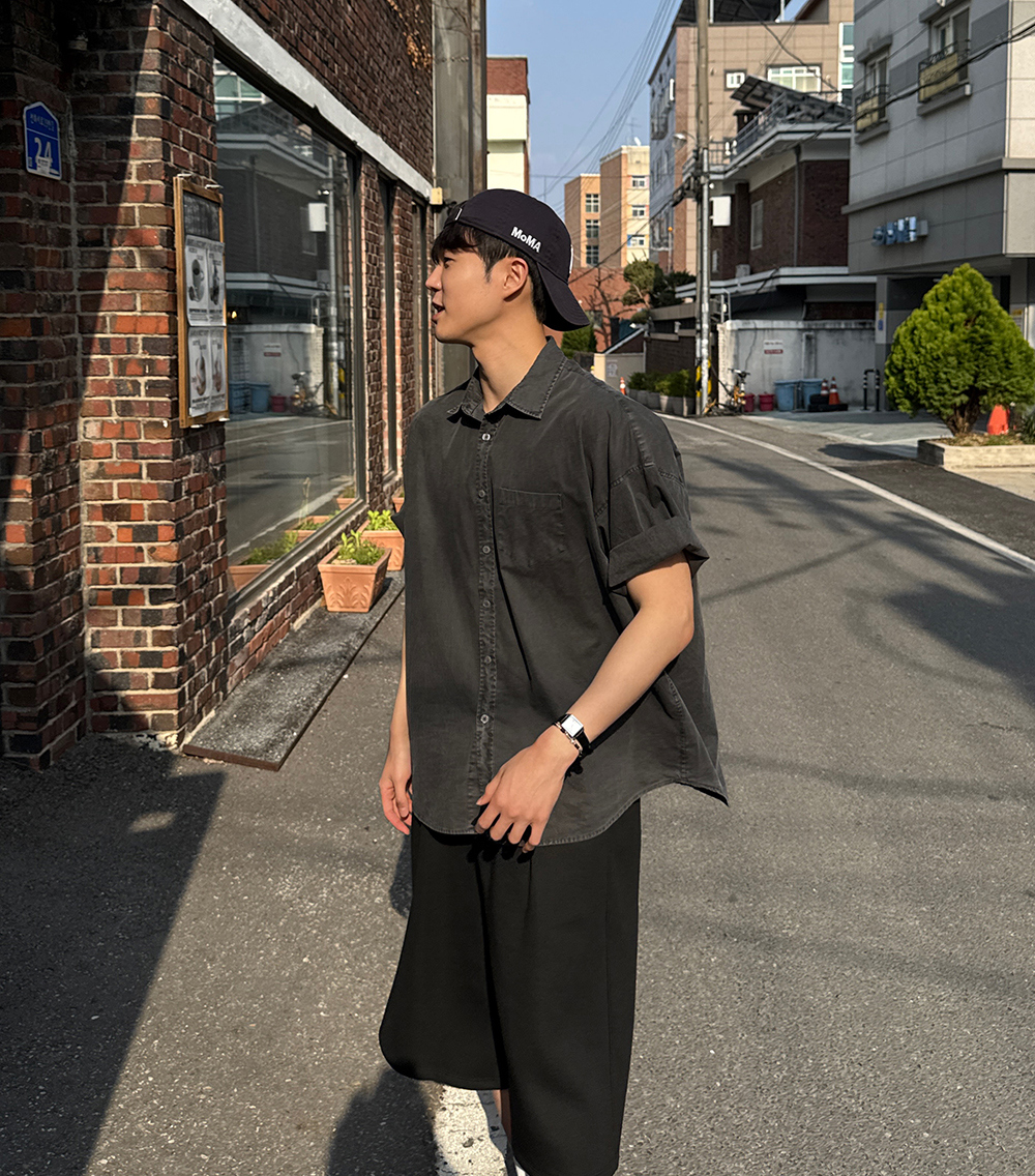 악세사리 모델 착용 이미지-S26L53