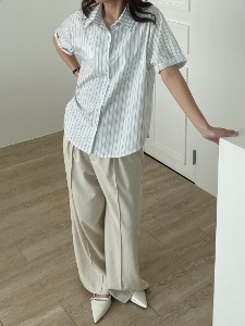 roll-up striped short-sleeved shirt