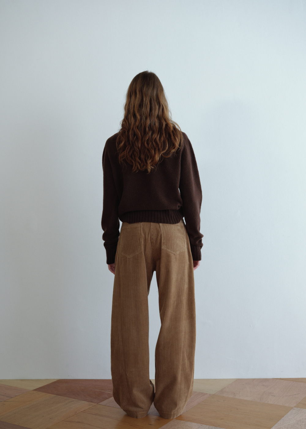 코트 모델 착용 이미지-S8L3