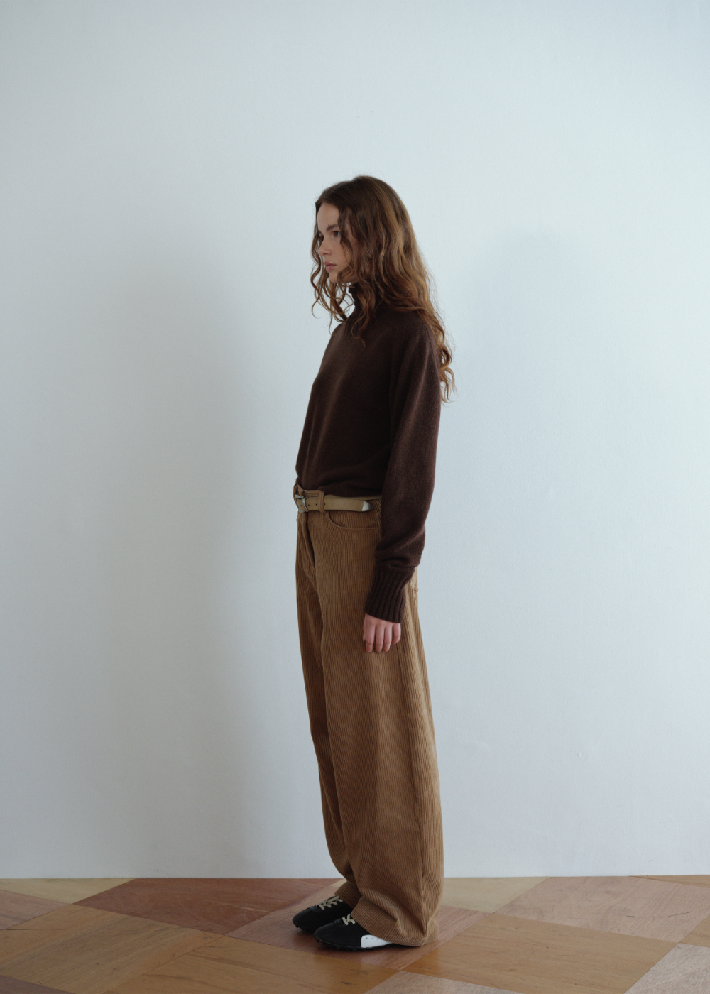 코트 모델 착용 이미지-S8L2