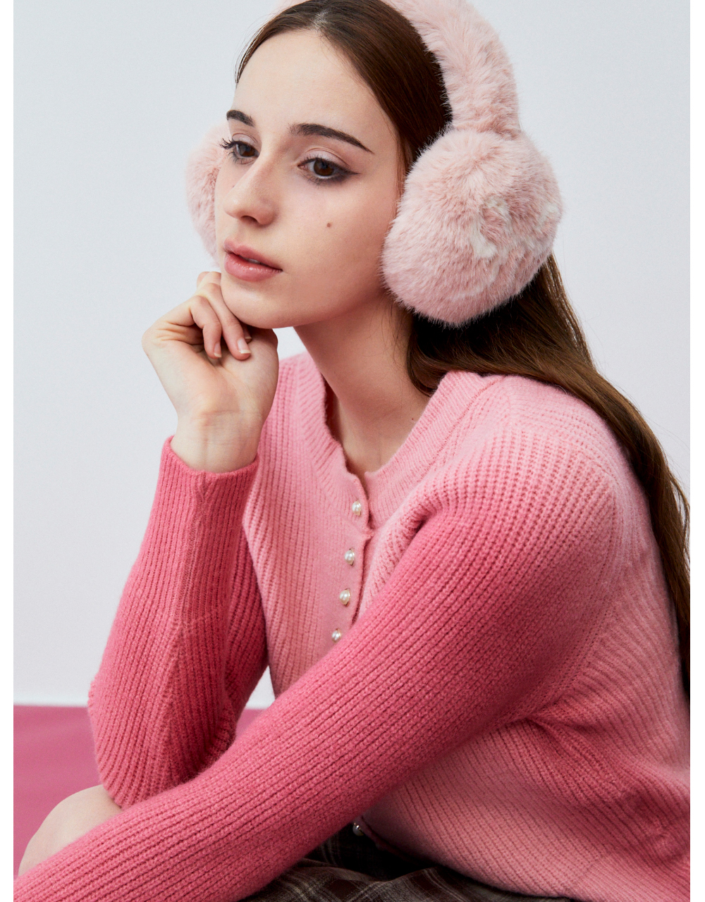 악세사리 모델 착용 이미지-S9L1