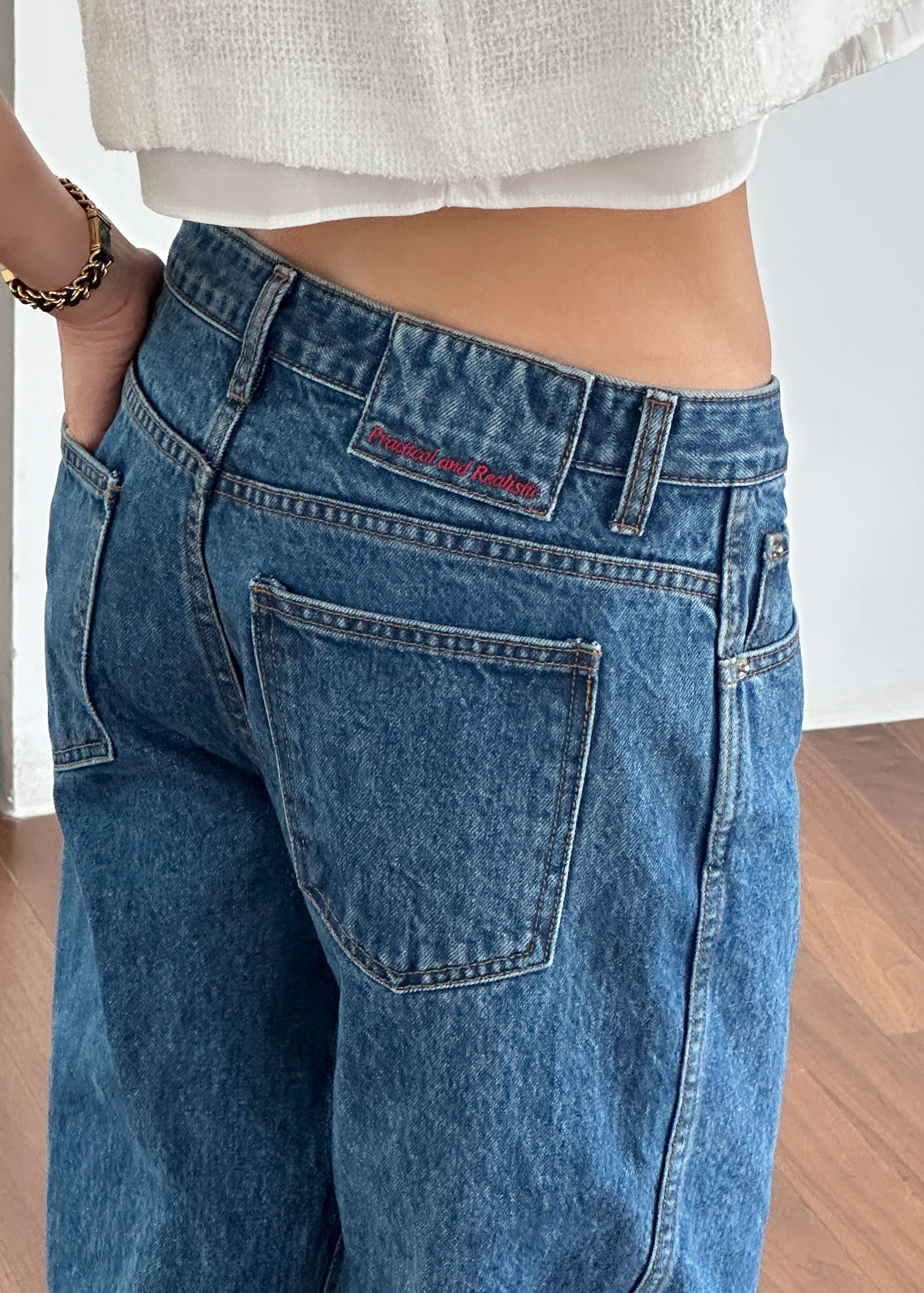[6th] PR Essential Jean Blue - Practical and Realistic
