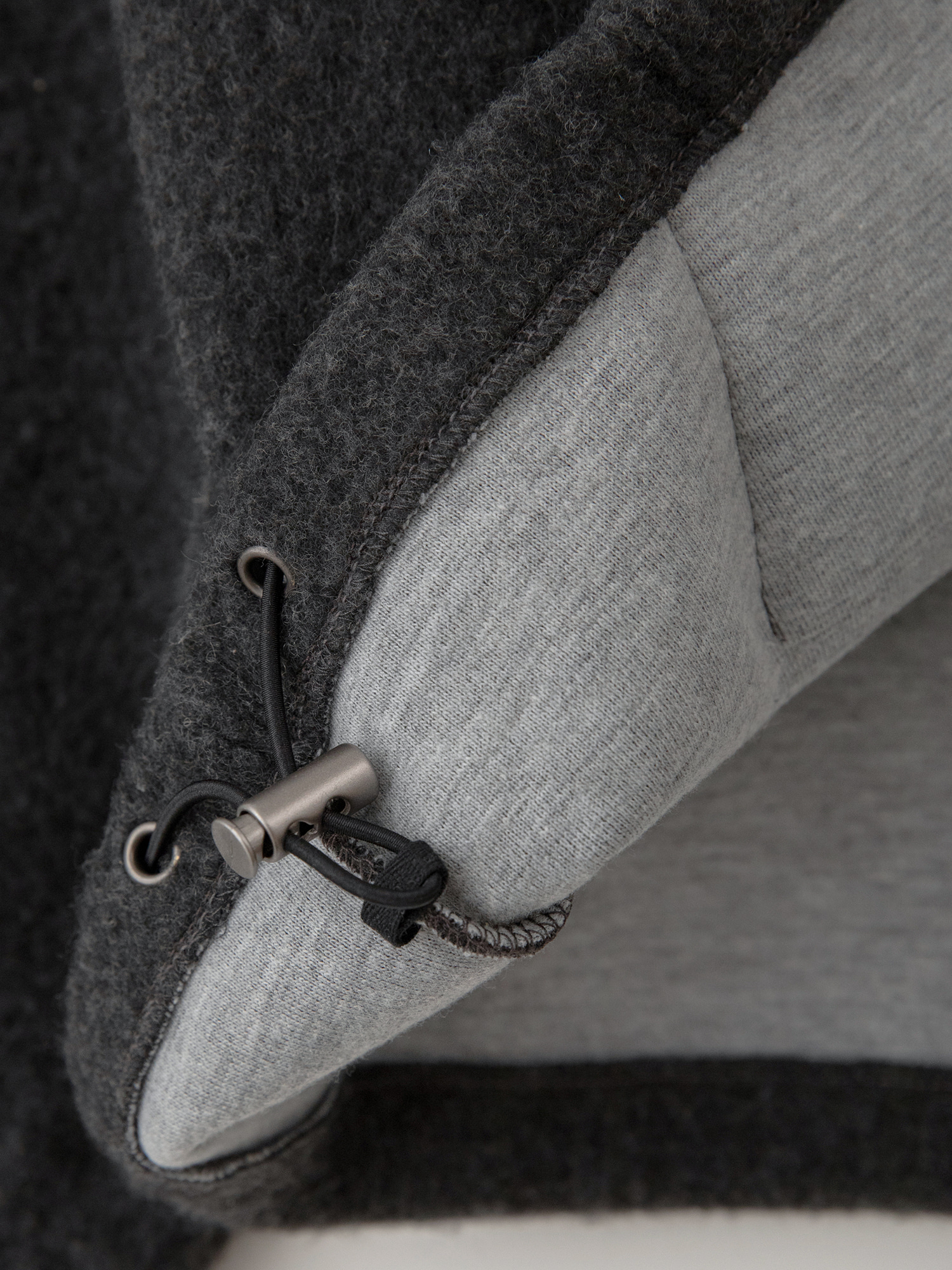 Wool Half Zip-Up Sweatshirt - Charcoal - CHE-SEOUL