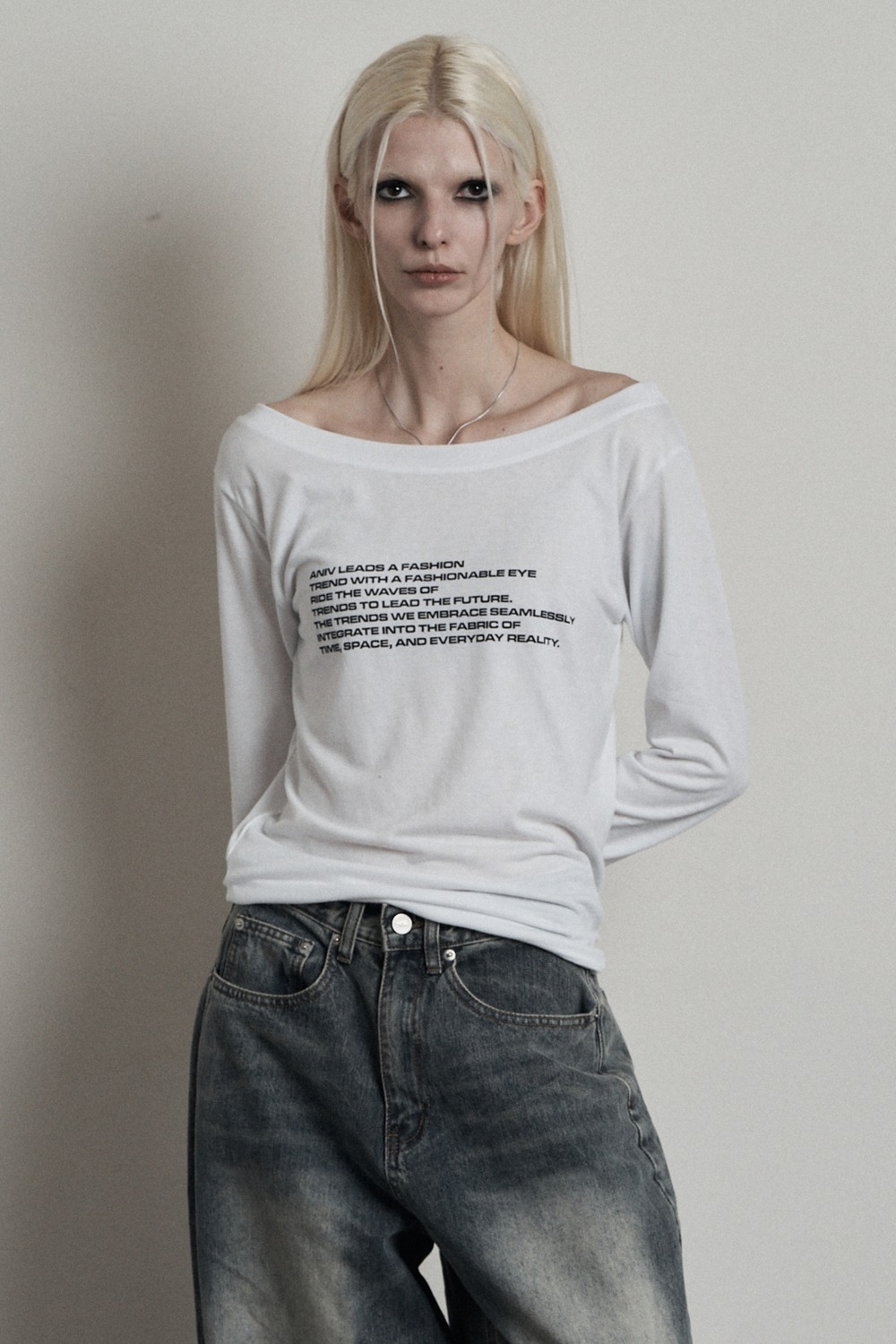★ANIV★ OFF SHOULDER LETTERING LONG SLEEVE Women's Long-Sleeve Off-The-Shoulder Top | Women's Sale