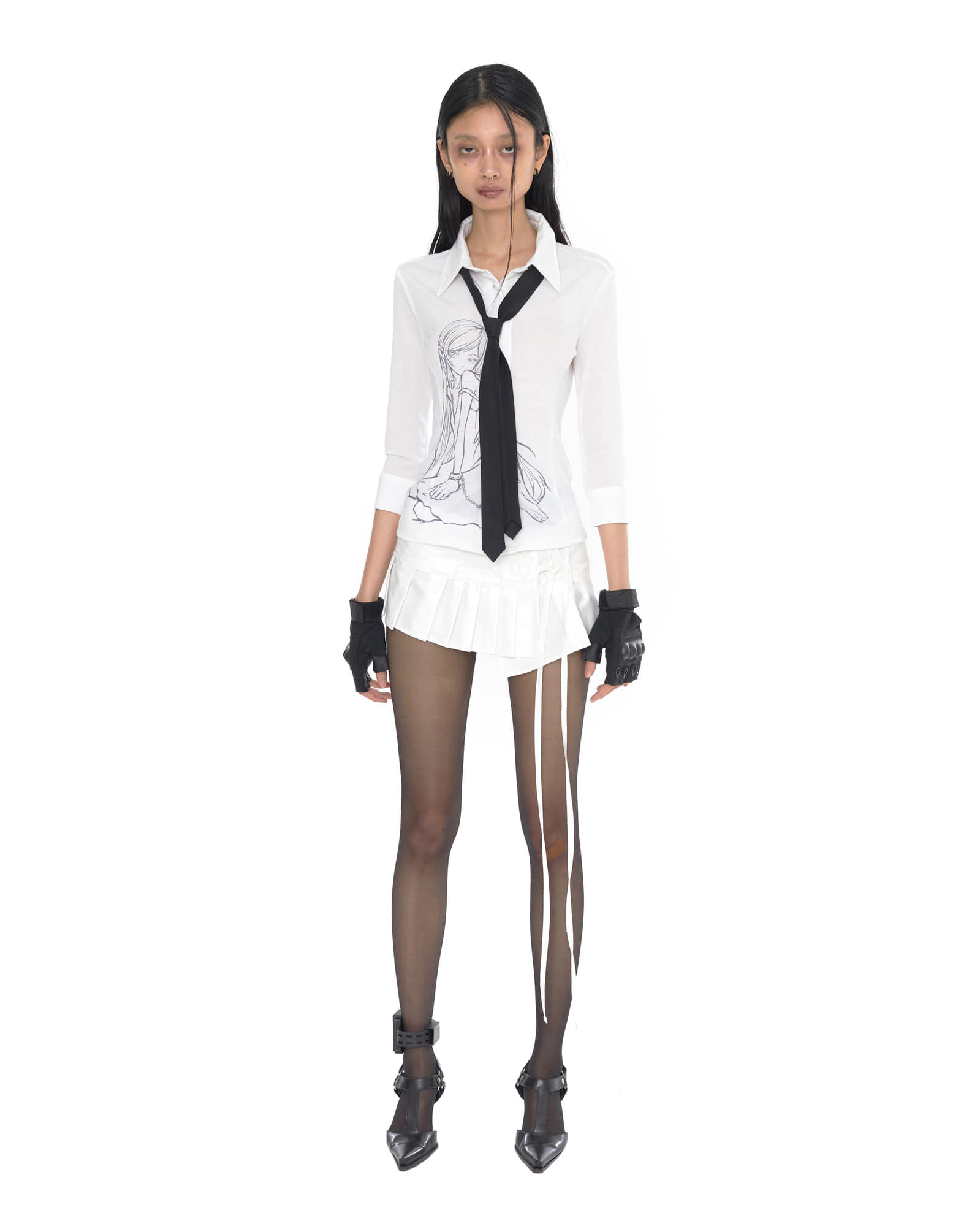 Three-quarter sleeve shirt (White) - bonnae