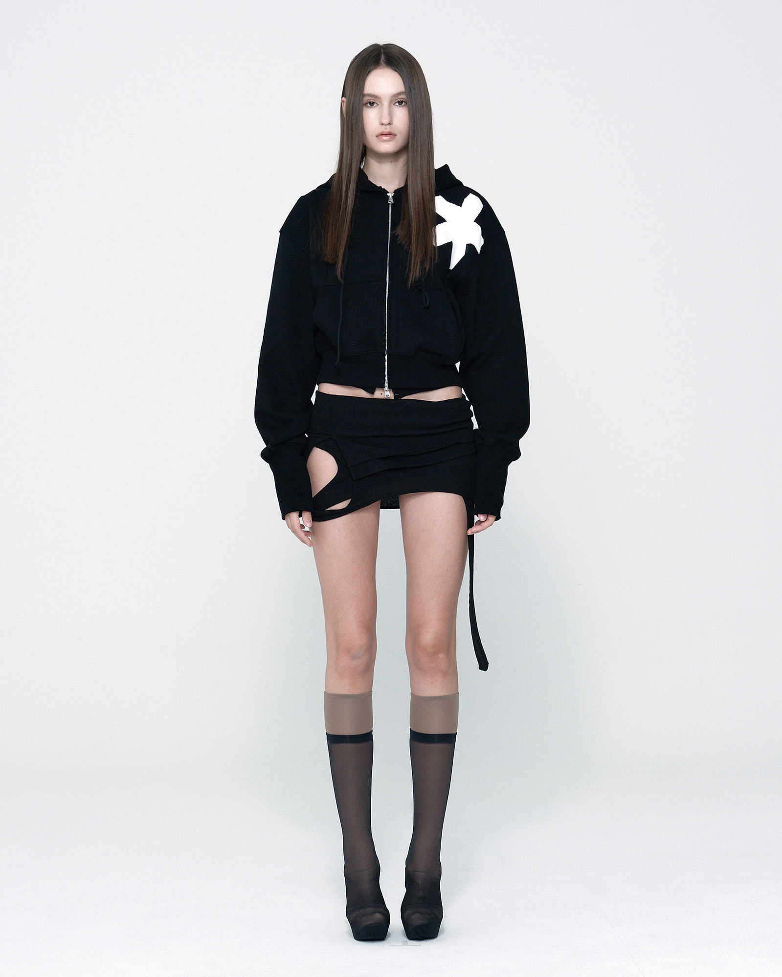 Hoodie zip-up (Black) - bonnae