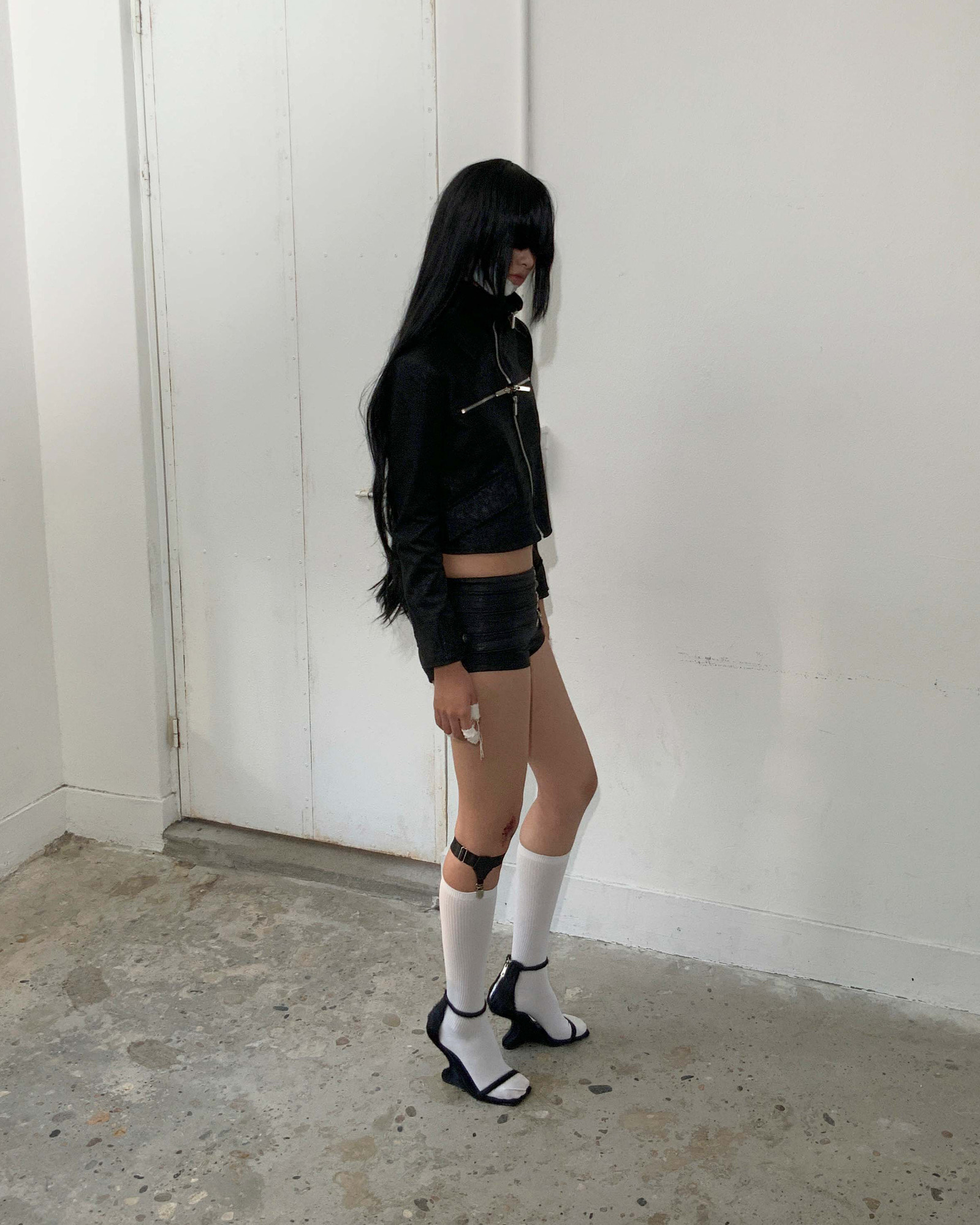 Belted micro shorts (Black) | bonnae