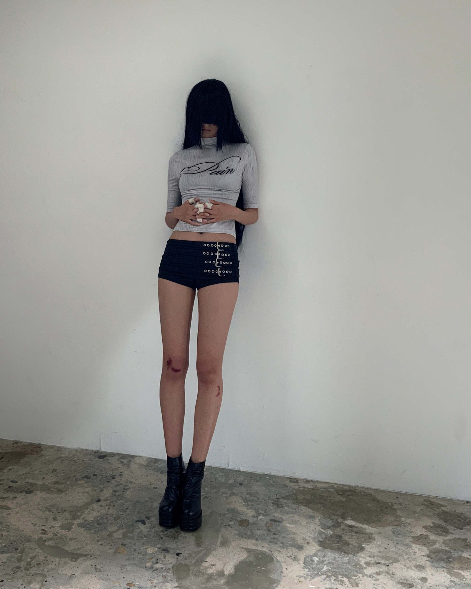 Pain mock neck top (Ivory) - bonnae