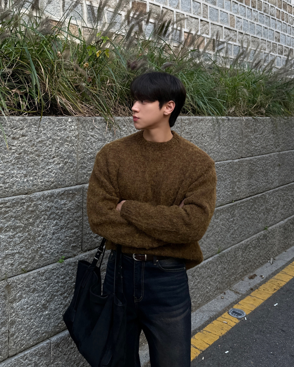 긴팔 티셔츠 모델 착용 이미지-S1L32