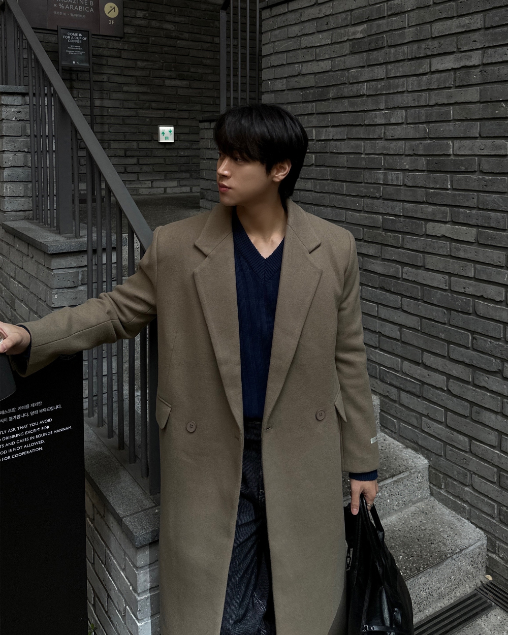 코트 모델 착용 이미지-S1L59