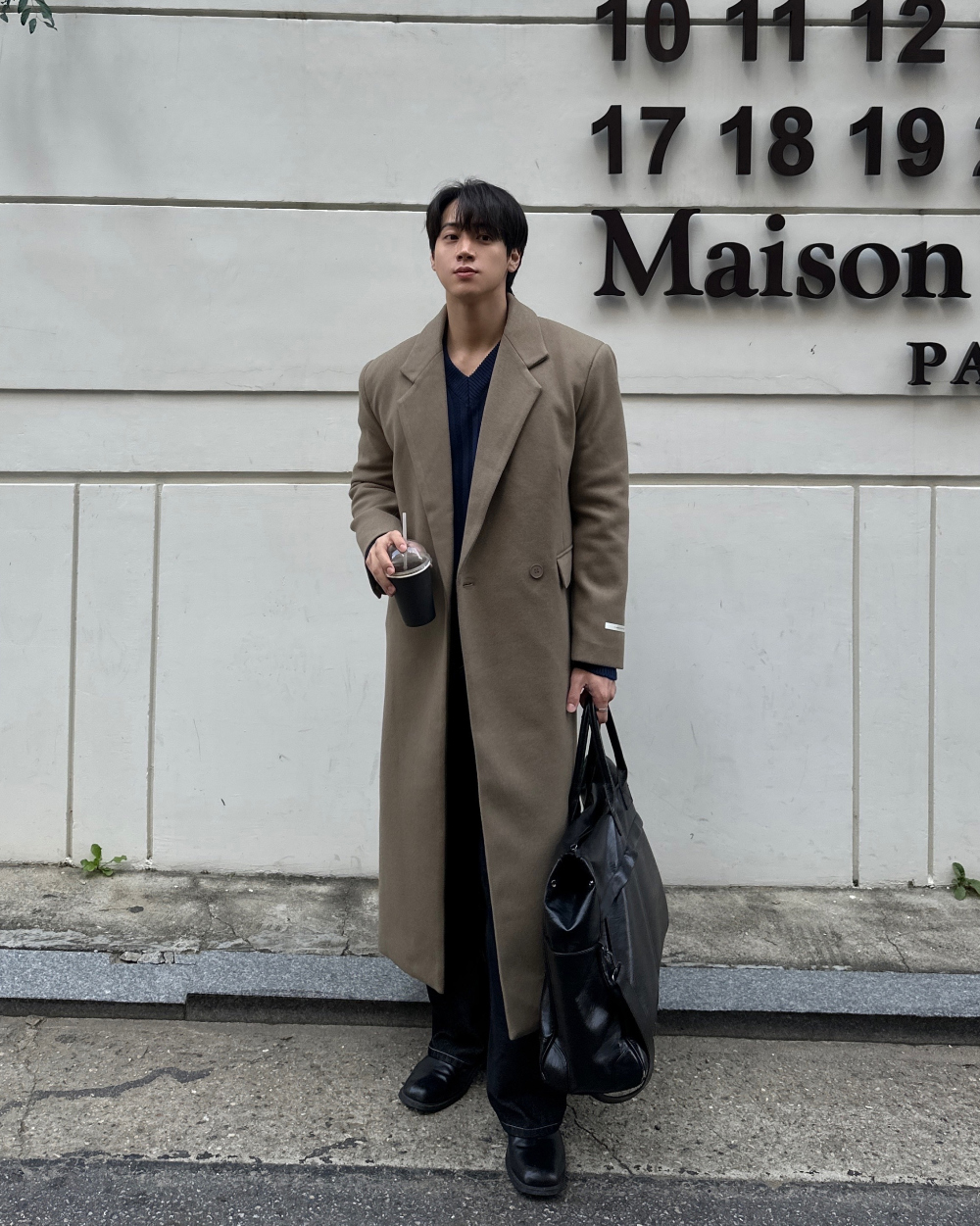 코트 모델 착용 이미지-S1L30