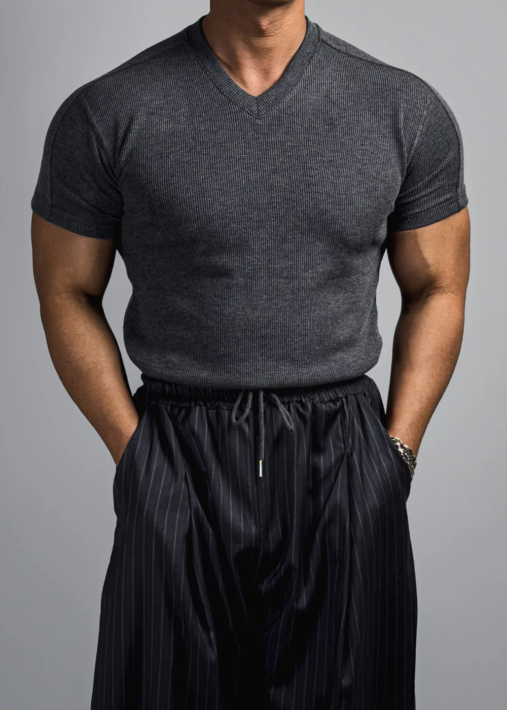 短袖T卹模特兒穿著圖片 - S1L39