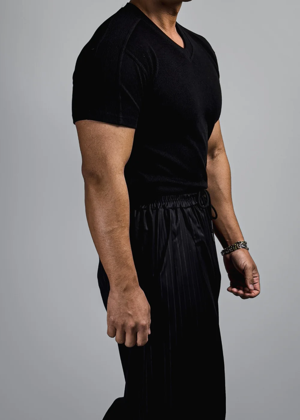 短袖T卹模特兒穿著圖片 - S1L33