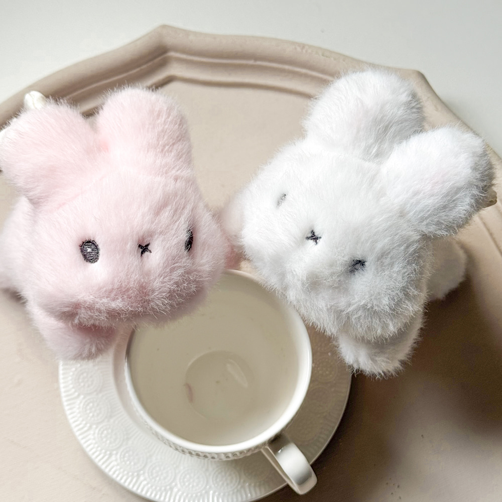 🐰✨ 포근한 날개 토끼 인형 키링 | 러블리 감성 키링 | 올플렉스