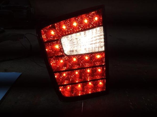 Tail Light Right (RH) Inner (tailgate) Kia Mohave (2009–2011)