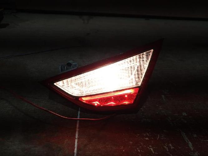 Tail Light Right (RH) Inner (tailgate) Hyundai Sonata (2009–2012)