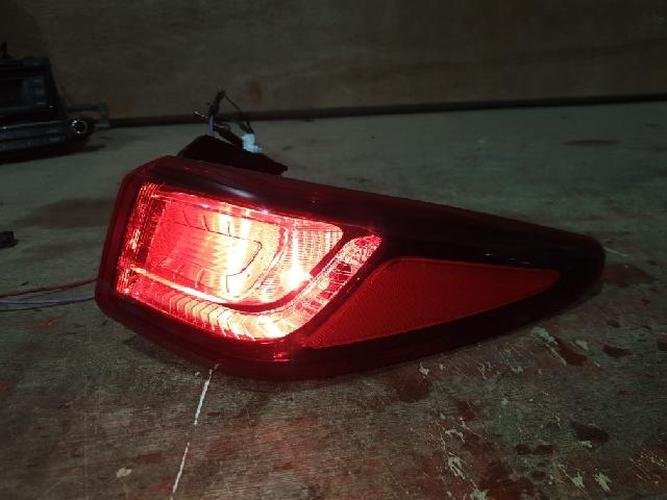Tail Light Right (RH) Outer (fender) Hyundai Kona (2018–2020)