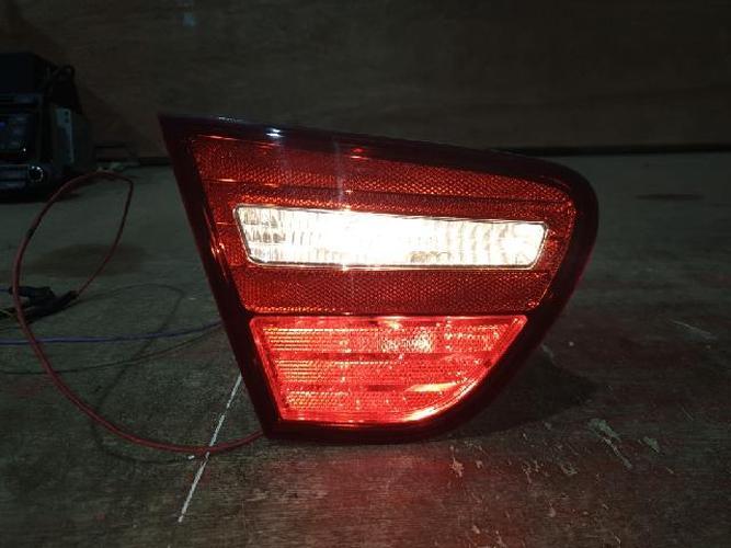 Tail Light Left (LH) Inner (tailgate) Hyundai Elantra (2009–2010)