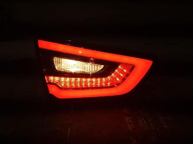 Tail Light Left (LH) Inner (tailgate) Kia K5 (2014–2015)