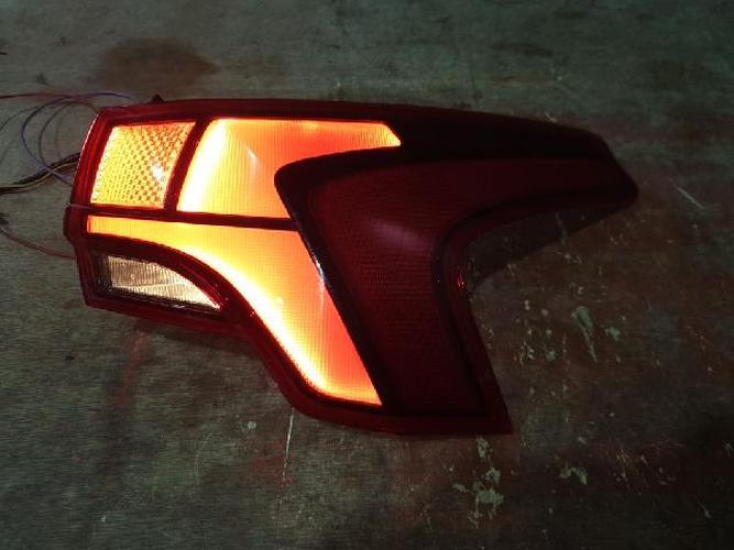 Tail Light Right (RH) Outer (fender) Hyundai Santa Fe (2021)