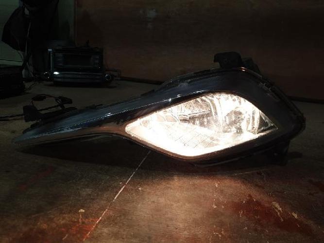 Fog Light Left (LH) Hyundai Sonata (2012–2014)