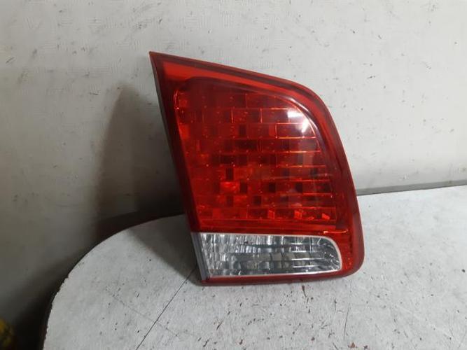 Tail Light Left (LH) Inner (tailgate) Kia Sorento (2010)