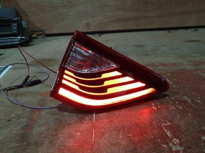 Tail Light Left (LH) Inner (tailgate) Kia Stonic (2017–2019)