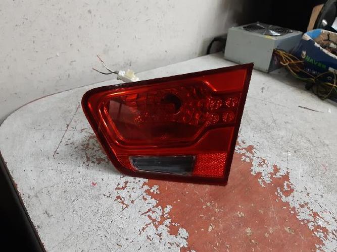 Tail Light Right (RH) Inner (tailgate) Kia Forte (2011)