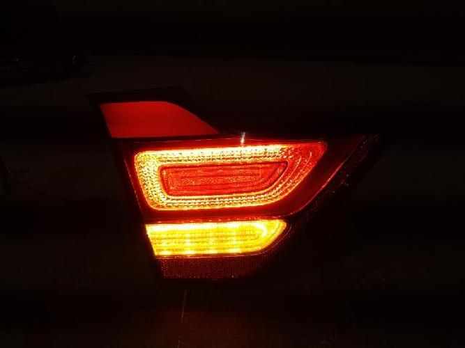 Tail Light Left (LH) Inner (tailgate) Kia K9 (2012–2013)