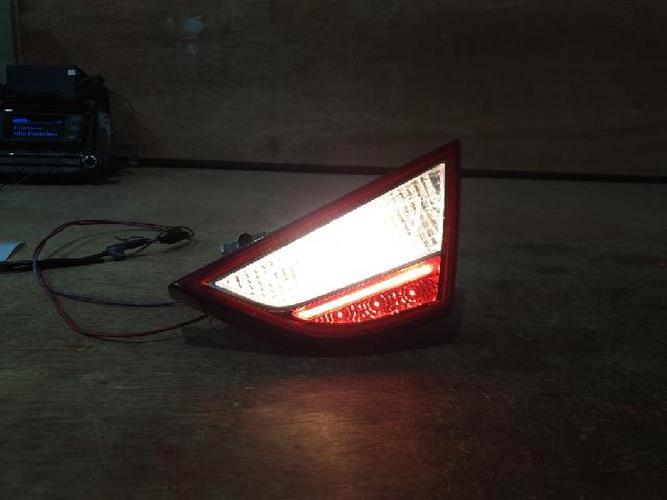 Tail Light Right (RH) Inner (tailgate) Hyundai Sonata (2009–2012)