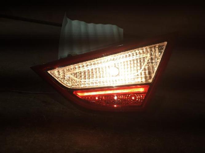 Tail Light Right (RH) Inner (tailgate) Hyundai Sonata (2009–2012)