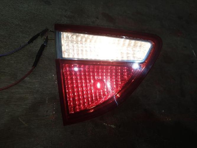 Tail Light Left (LH) Inner (tailgate) Hyundai Veracruz (2007–2009)