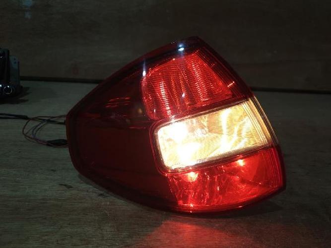 Tail Light Left (LH) Outer (fender) Renault QM5 (2011)