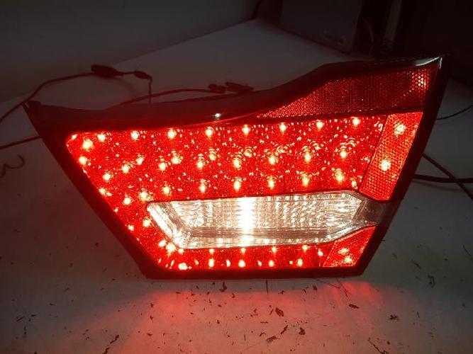 Tail Light Right (RH) Inner (tailgate) Kia Lotze (2008–2009)