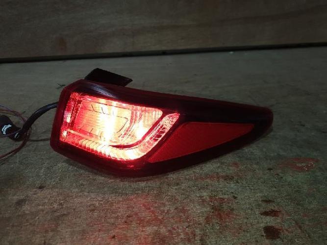 Tail Light Right (RH) Outer (fender) Hyundai Kona (2018–2020)
