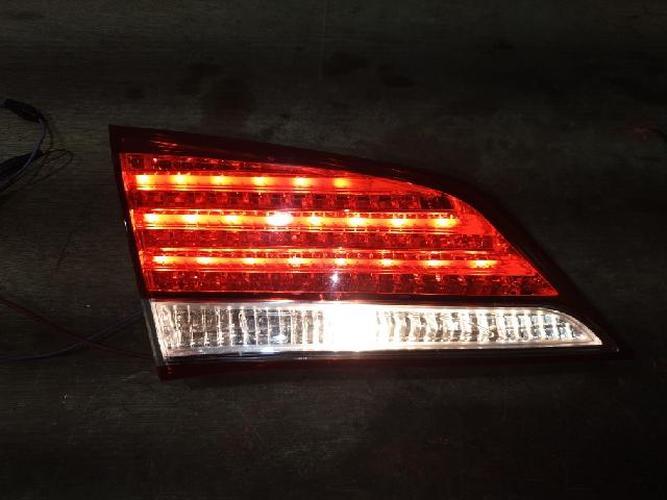Tail Light Left (LH) Inner (tailgate) Hyundai i40 (2012–2013)