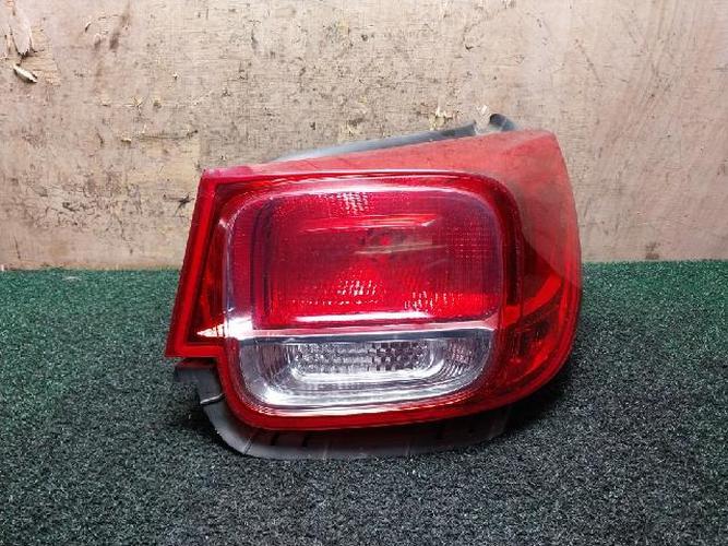 Tail Light Right (RH) Outer (fender) Chevrolet Malibu (2012)