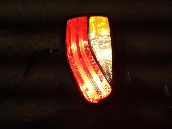 Tail Light Right (RH) Outer (fender) Kia Ray (2012–2016)