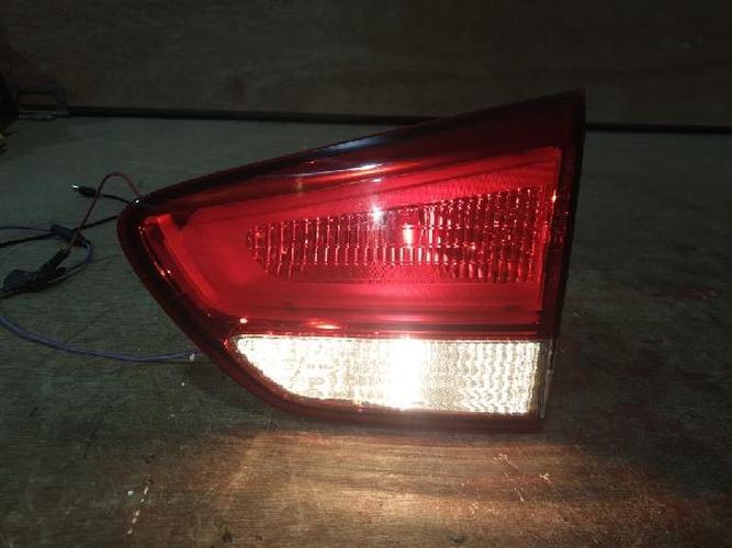 Tail Light Right (RH) Inner (tailgate) Kia Carens (2014–2015)