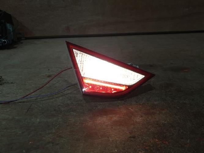 Tail Light Left (LH) Inner (tailgate) Hyundai Sonata (2010–2012)