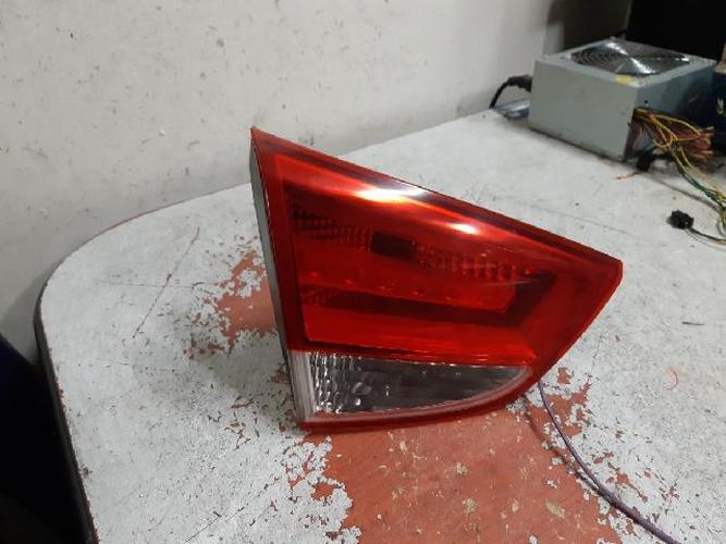 Tail Light Left (LH) Inner (tailgate) Hyundai Tucson (2010)