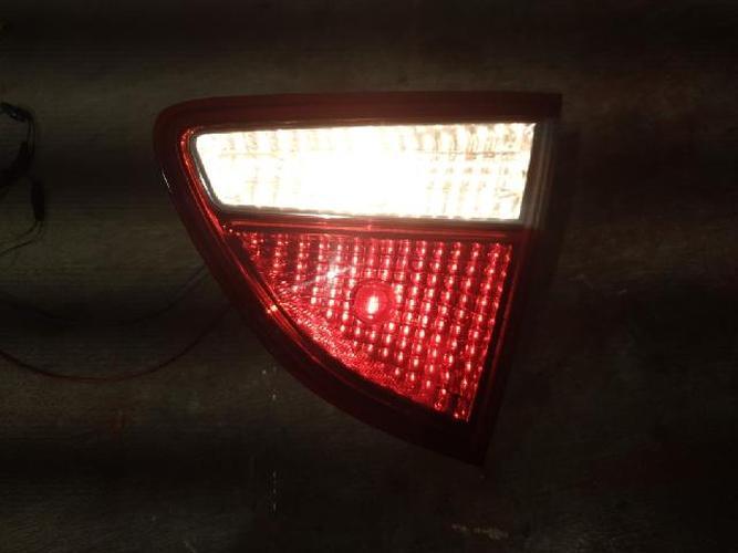 Tail Light Right (RH) Inner (tailgate) Hyundai Veracruz (2007)