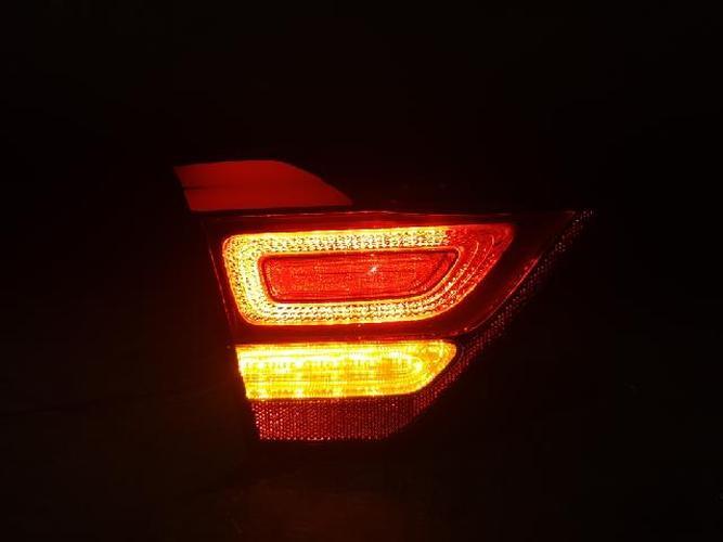 Tail Light Left (LH) Inner (tailgate) Kia K9 (2012–2013)