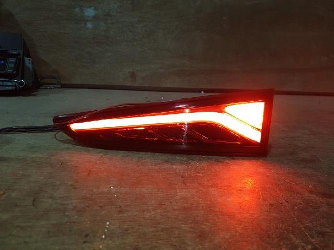 Tail Light Right (RH) Inner (tailgate) Hyundai Kona (2018)