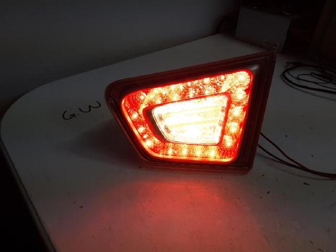 Tail Light Right (RH) Inner (tailgate) Kia Forte (2010–2011)