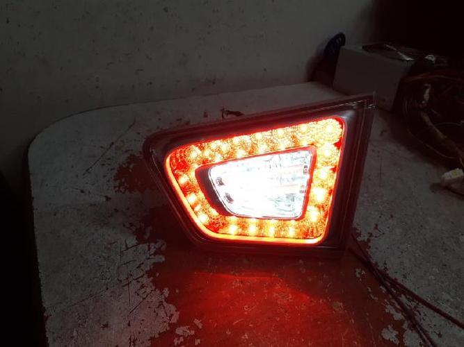 Tail Light Right (RH) Inner (tailgate) Kia Forte (2010–2011)