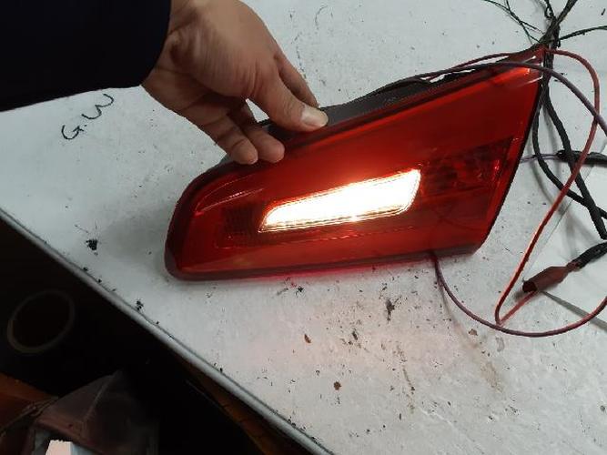 Tail Light Right (RH) Inner (tailgate) Kia K3 (2015)