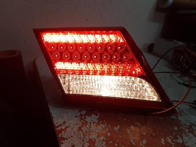 Tail Light Left (LH) Inner (tailgate) Hyundai Grandeur (2010)